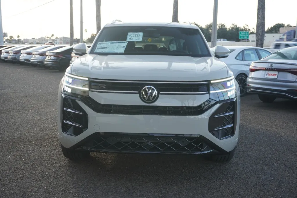 2027 Volkswagen Atlas SEL Premium R-Line