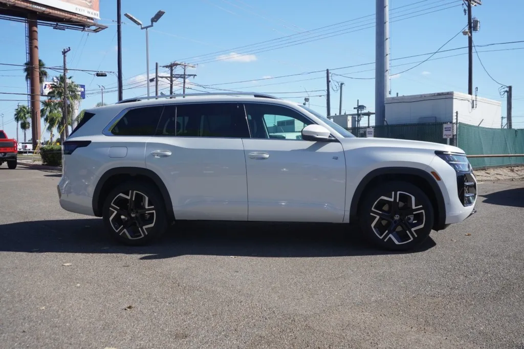 2027 Volkswagen Atlas SEL Premium R-Line