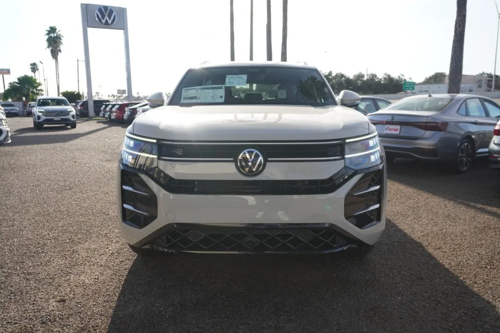 2027 Volkswagen Atlas SEL Premium R-Line
