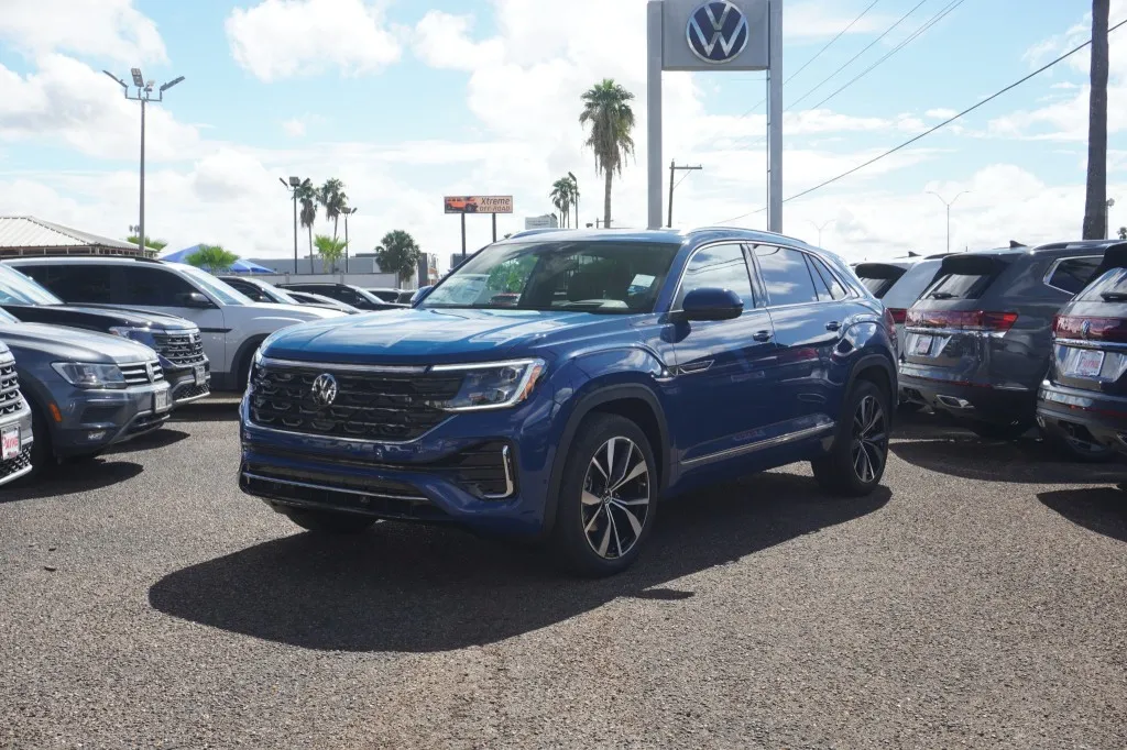 2026 Volkswagen Atlas Cross Sport 2.0T SEL Premium R-Line
