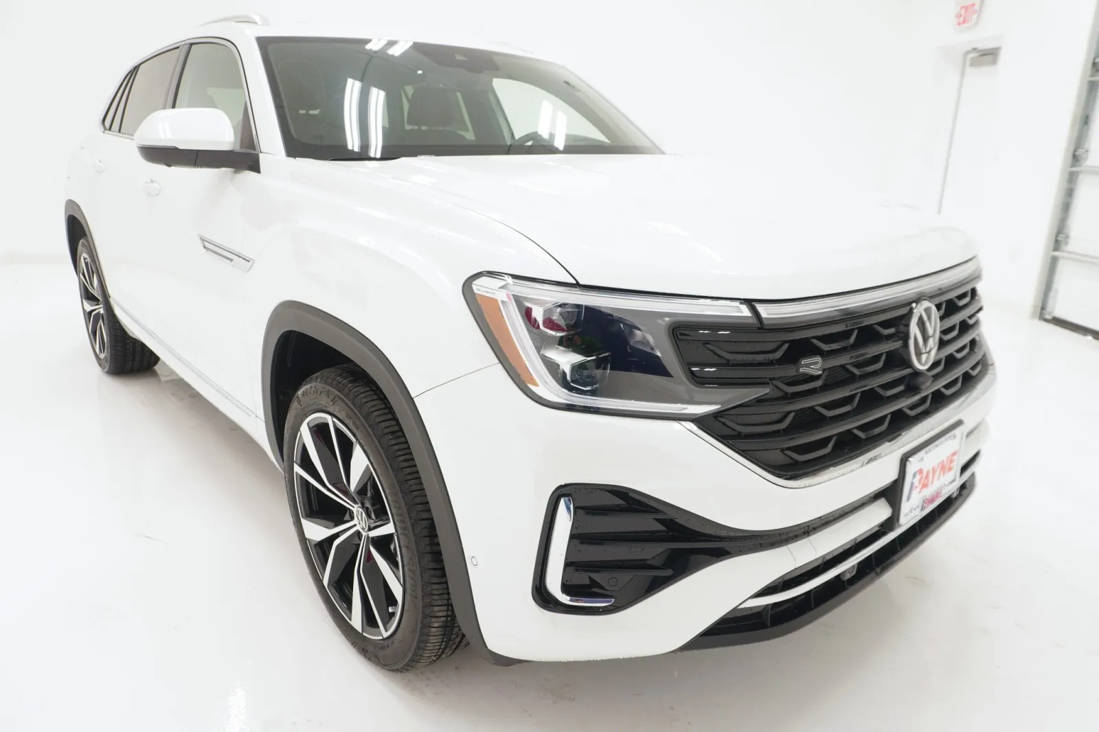 2026 Volkswagen Atlas Cross Sport 2.0T SEL Premium R-Line