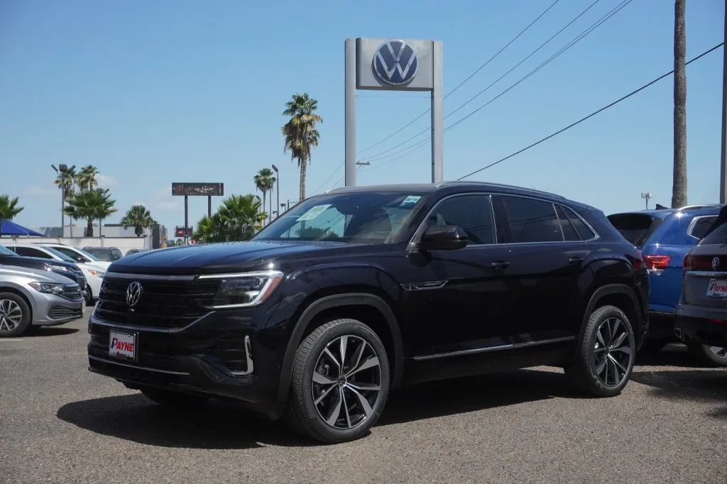 2026 Volkswagen Atlas Cross Sport 2.0T SEL Premium R-Line
