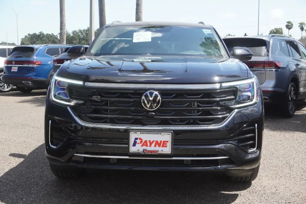 2026 Volkswagen Atlas Cross Sport 2.0T SEL Premium R-Line