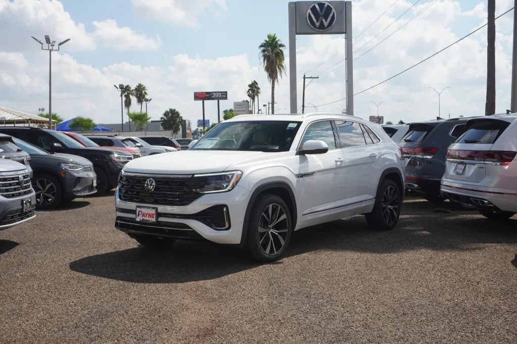2026 Volkswagen Atlas Cross Sport 2.0T SEL Premium R-Line