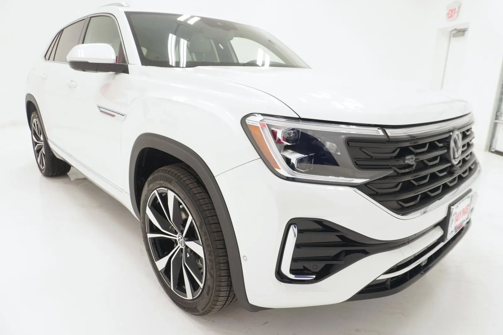 2026 Volkswagen Atlas Cross Sport 2.0T SEL Premium R-Line 2026 Volkswagen Atlas Cross Sport 2.0T SEL Premium R-Line