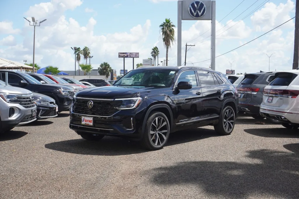 2026 Volkswagen Atlas Cross Sport 2.0T SEL Premium R-Line
