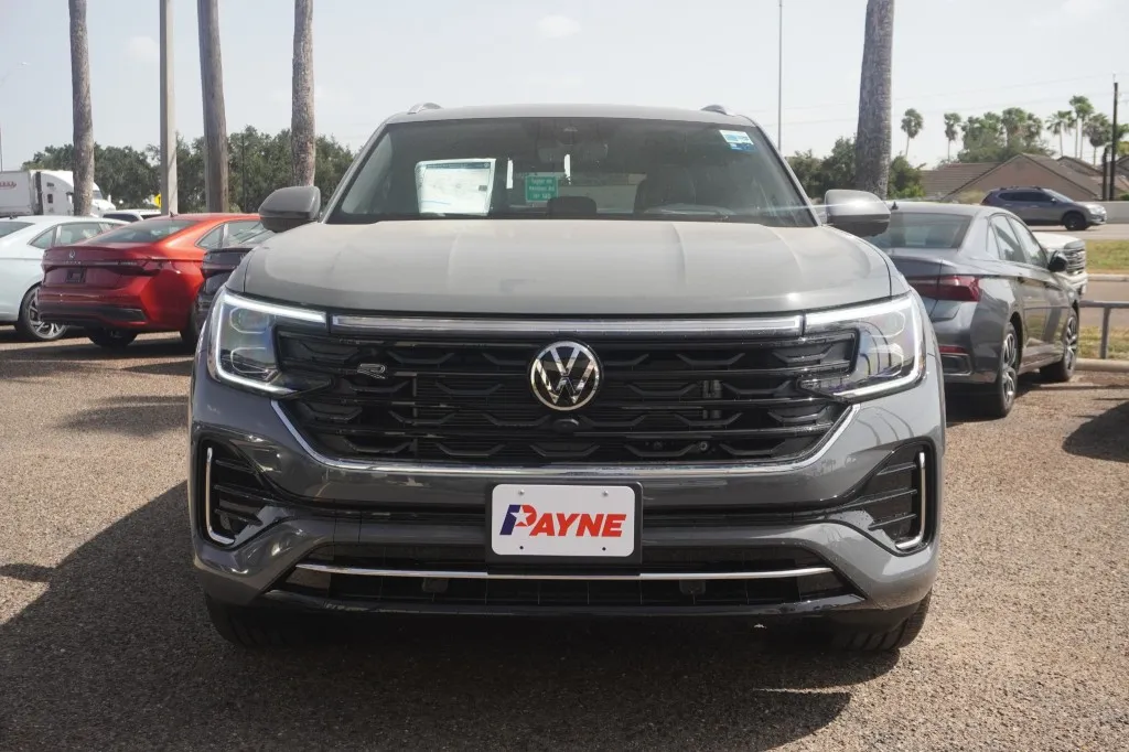 2026 Volkswagen Atlas Cross Sport 2.0T SEL Premium R-Line 2026 Volkswagen Atlas Cross Sport 2.0T SEL Premium R-Line