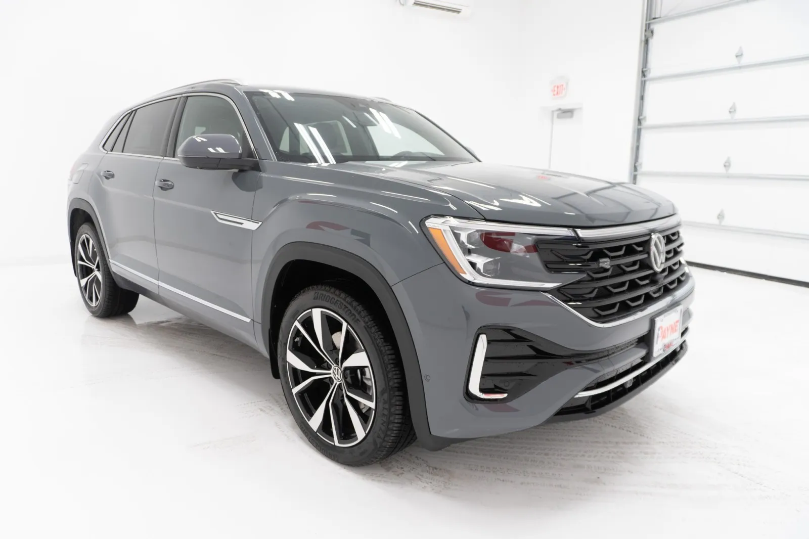 2026 Volkswagen Atlas Cross Sport 2.0T SEL Premium R-Line 2026 Volkswagen Atlas Cross Sport 2.0T SEL Premium R-Line