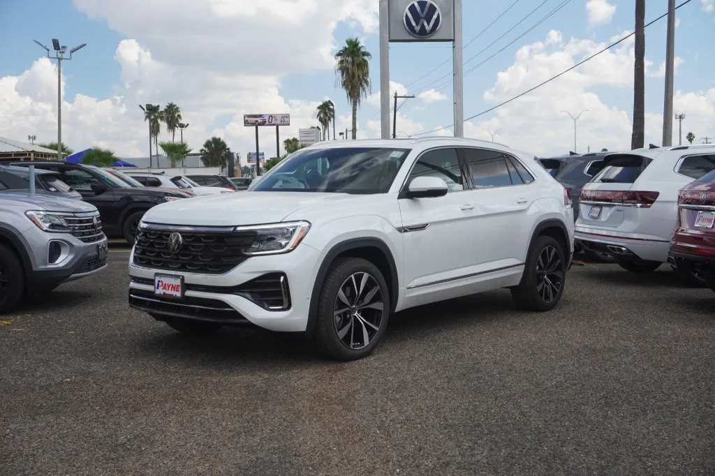 2026 Volkswagen Atlas Cross Sport 2.0T SEL Premium R-Line