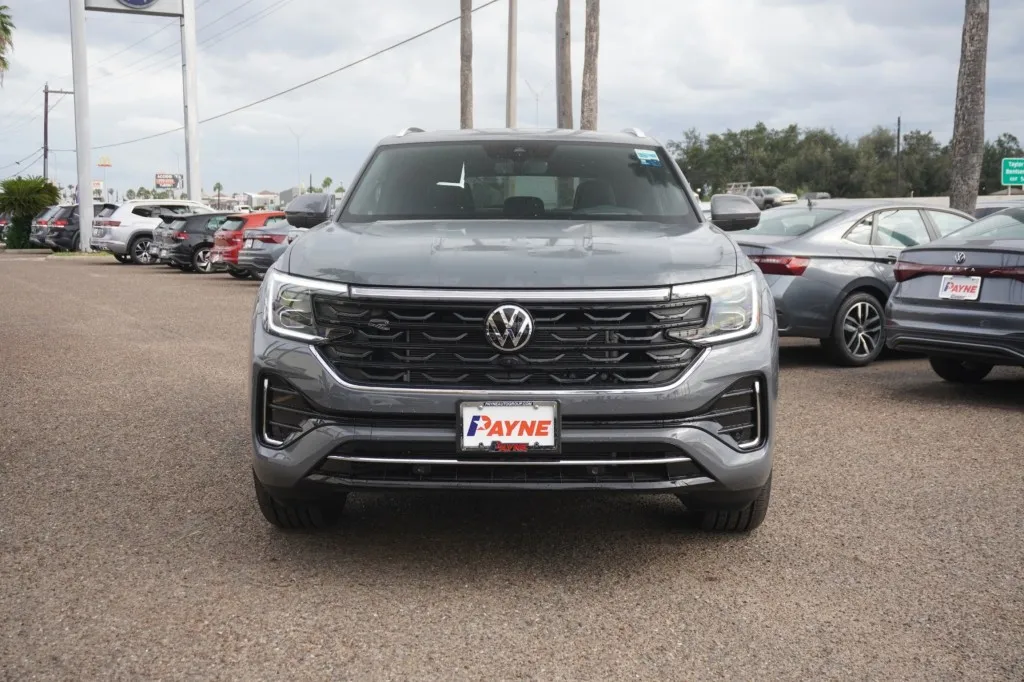 2026 Volkswagen Atlas Cross Sport 2.0T SEL Premium R-Line