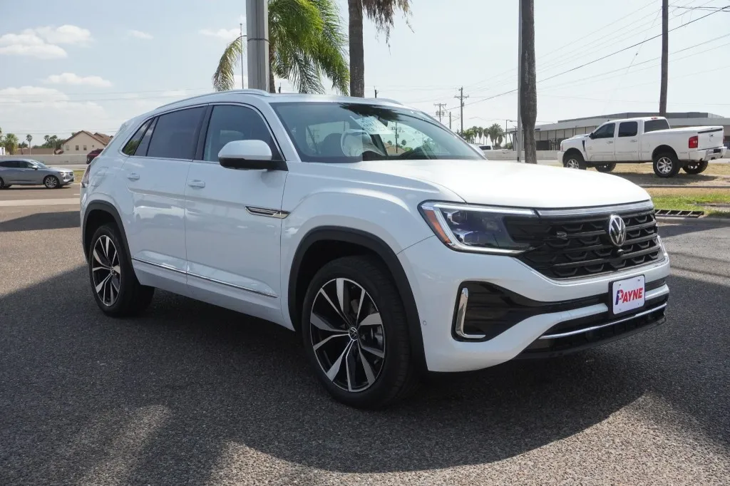2026 Volkswagen Atlas Cross Sport 2.0T SEL Premium R-Line