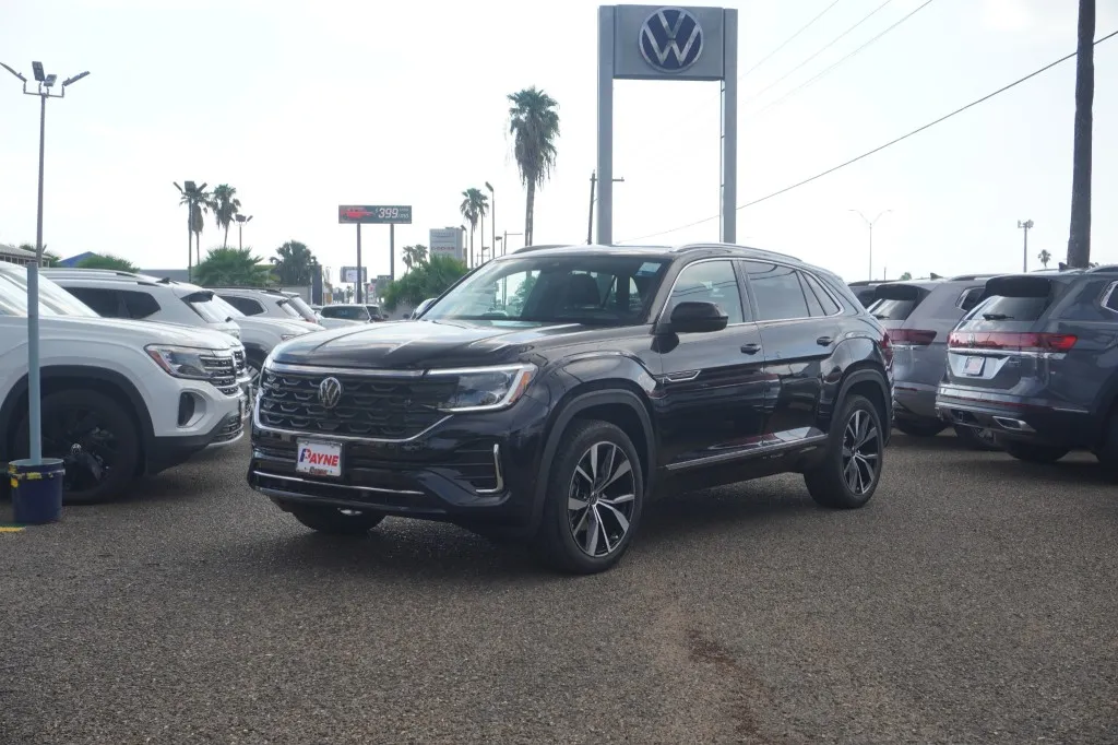 2026 Volkswagen Atlas Cross Sport 2.0T SEL Premium R-Line