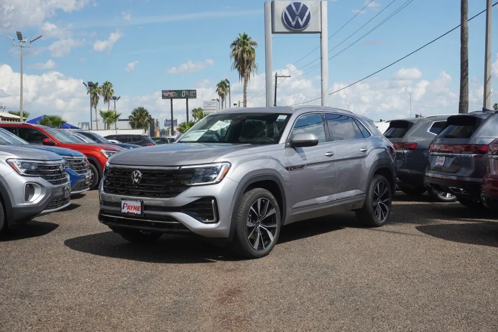 2026 Volkswagen Atlas Cross Sport 2.0T SEL Premium R-Line