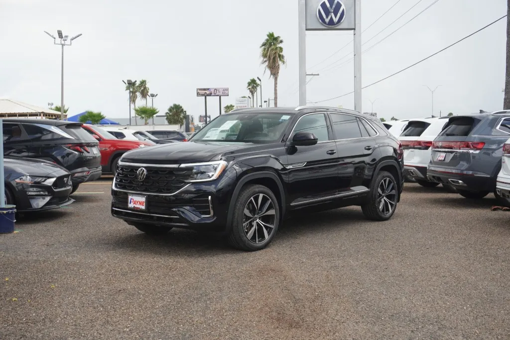 2026 Volkswagen Atlas Cross Sport 2.0T SEL Premium R-Line