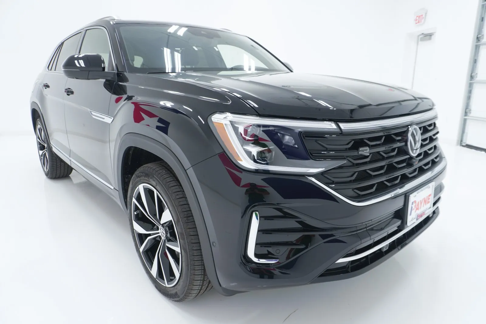 2026 Volkswagen Atlas Cross Sport 2.0T SEL Premium R-Line 2026 Volkswagen Atlas Cross Sport 2.0T SEL Premium R-Line