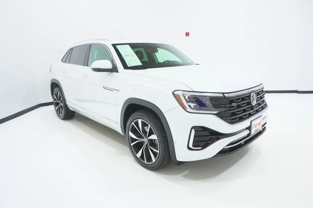 2024 Volkswagen Atlas Cross Sport 2.0T SEL Premium R-Line