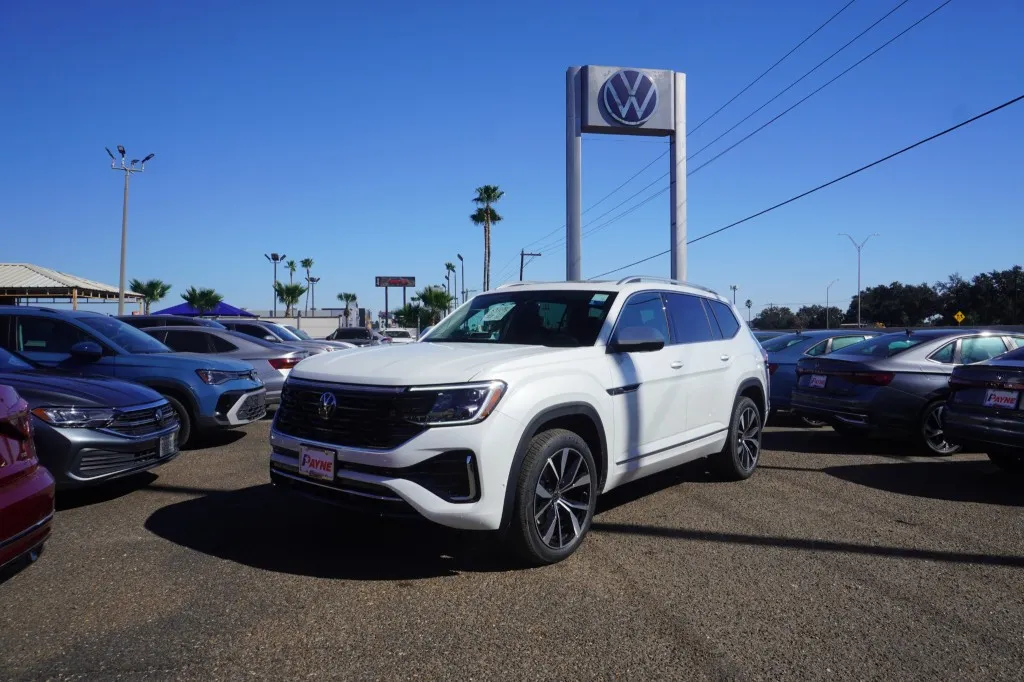2026 Volkswagen Atlas 2.0T SEL Premium R-Line