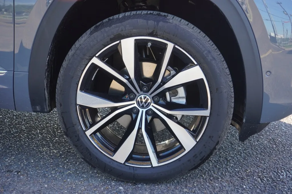 2026 Volkswagen Atlas 2.0T SEL Premium R-Line 2026 Volkswagen Atlas 2.0T SEL Premium R-Line