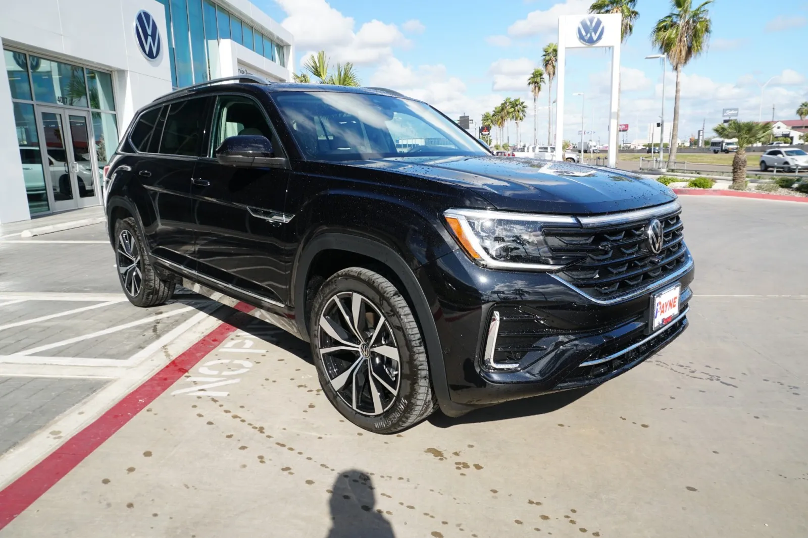 2026 Volkswagen Atlas 2.0T SEL Premium R-Line 2026 Volkswagen Atlas 2.0T SEL Premium R-Line