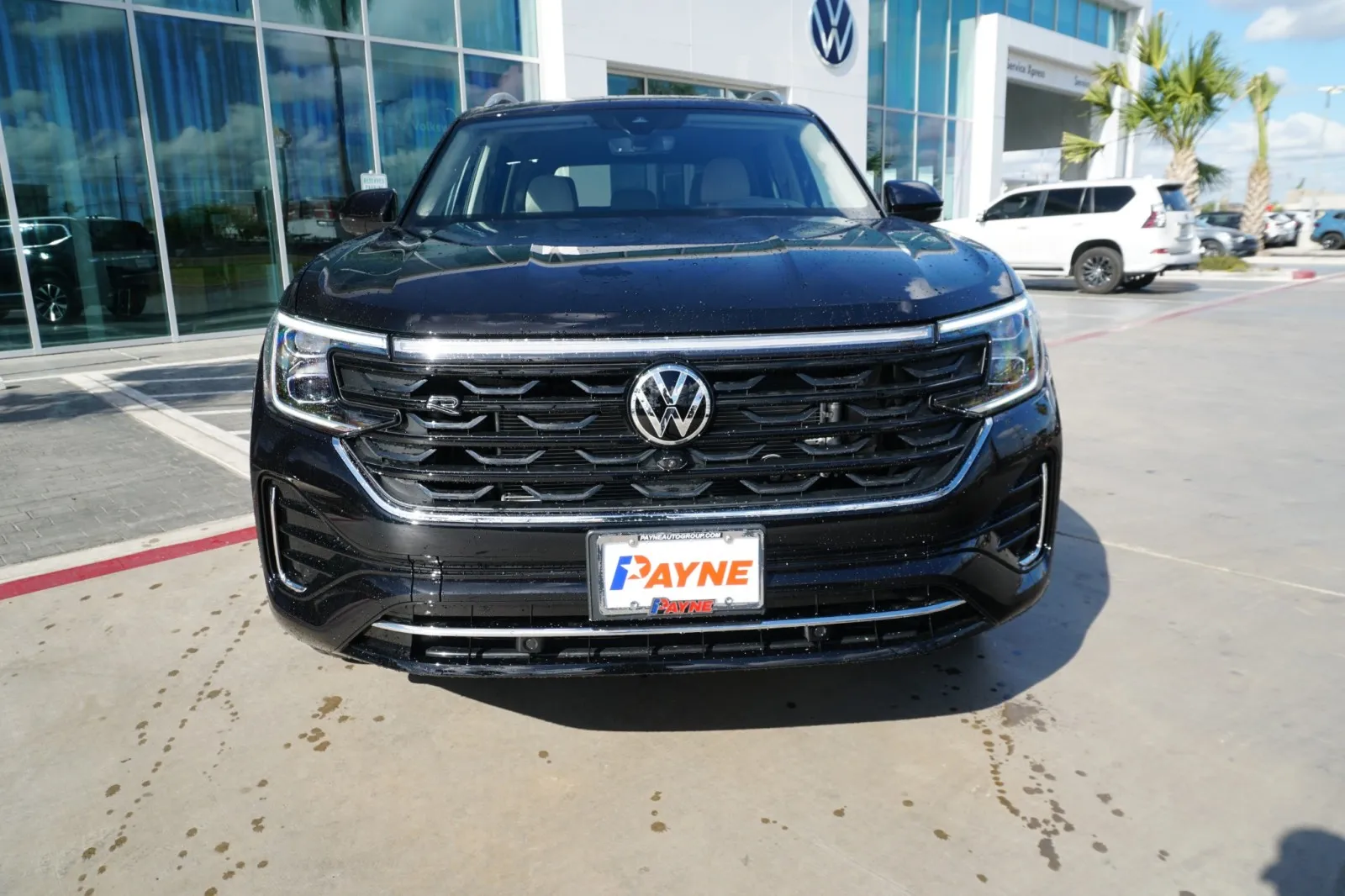 2026 Volkswagen Atlas 2.0T SEL Premium R-Line 2026 Volkswagen Atlas 2.0T SEL Premium R-Line