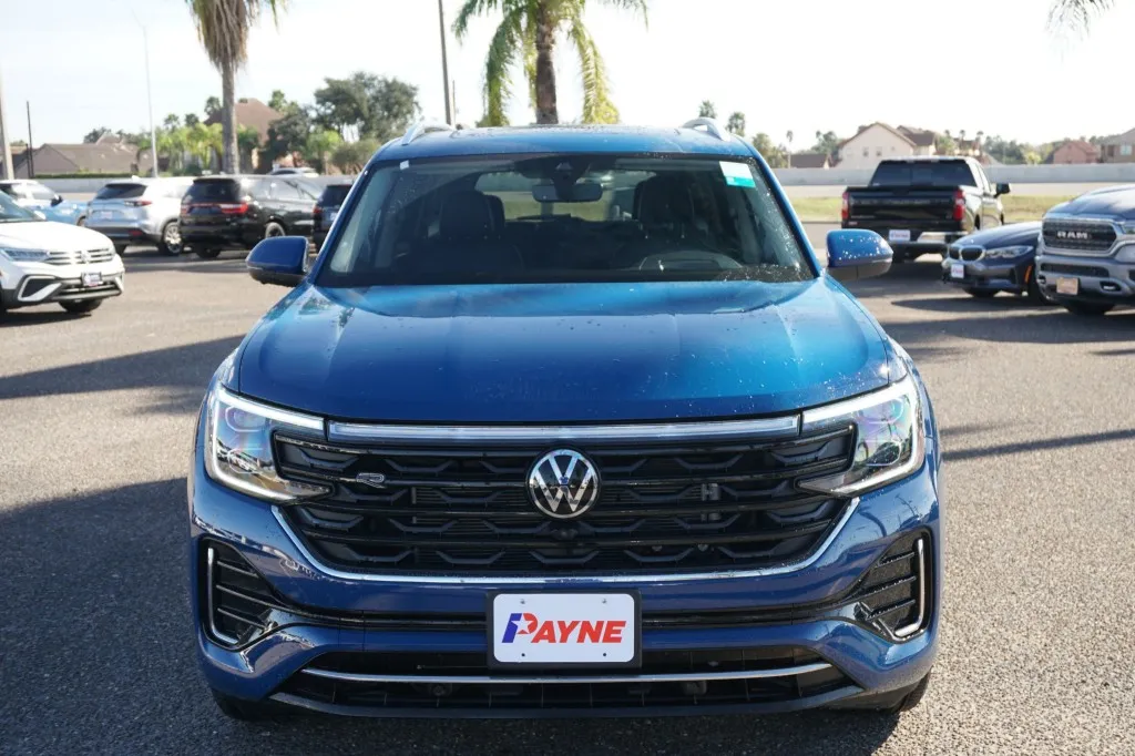 2025 Volkswagen Atlas 2.0T SEL Premium R-Line