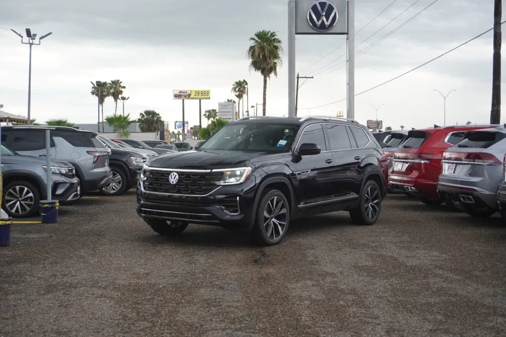 2025 Volkswagen Atlas 2.0T SEL Premium R-Line
