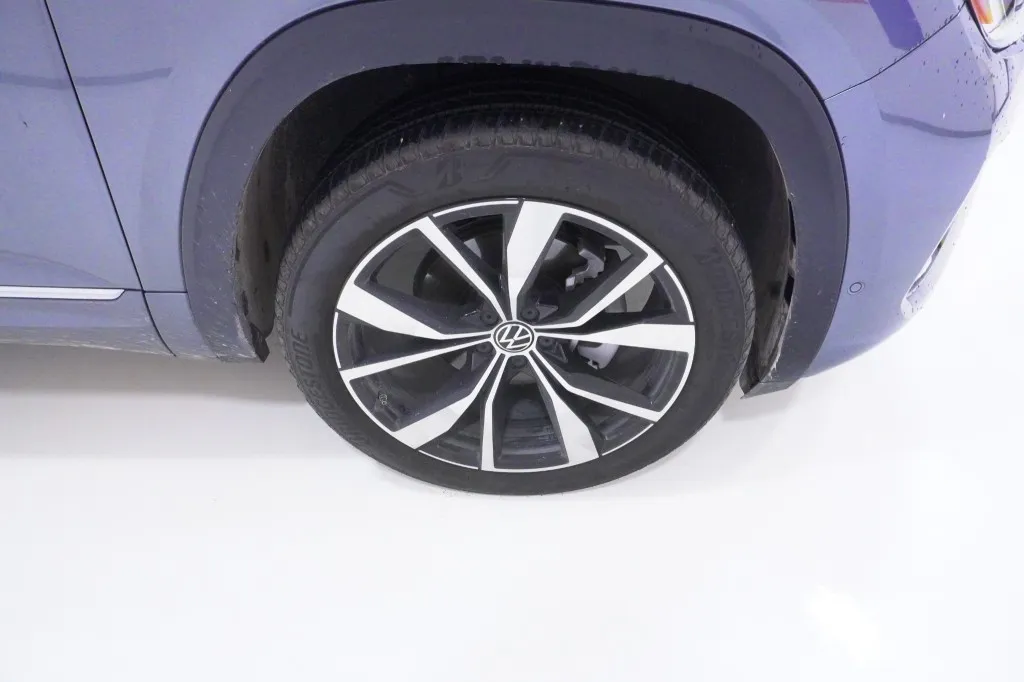 2025 Volkswagen Atlas 2.0T SEL Premium R-Line