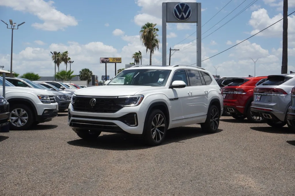 2025 Volkswagen Atlas 2.0T SEL Premium R-Line