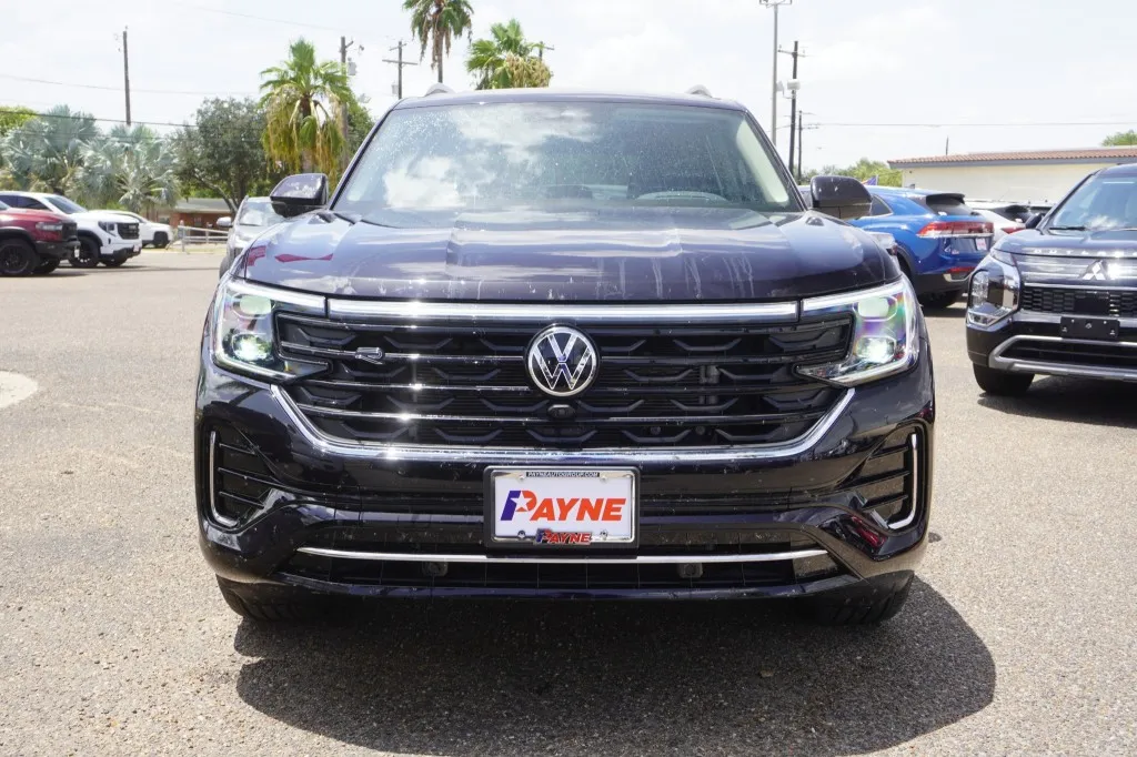 2025 Volkswagen Atlas 2.0T SEL Premium R-Line