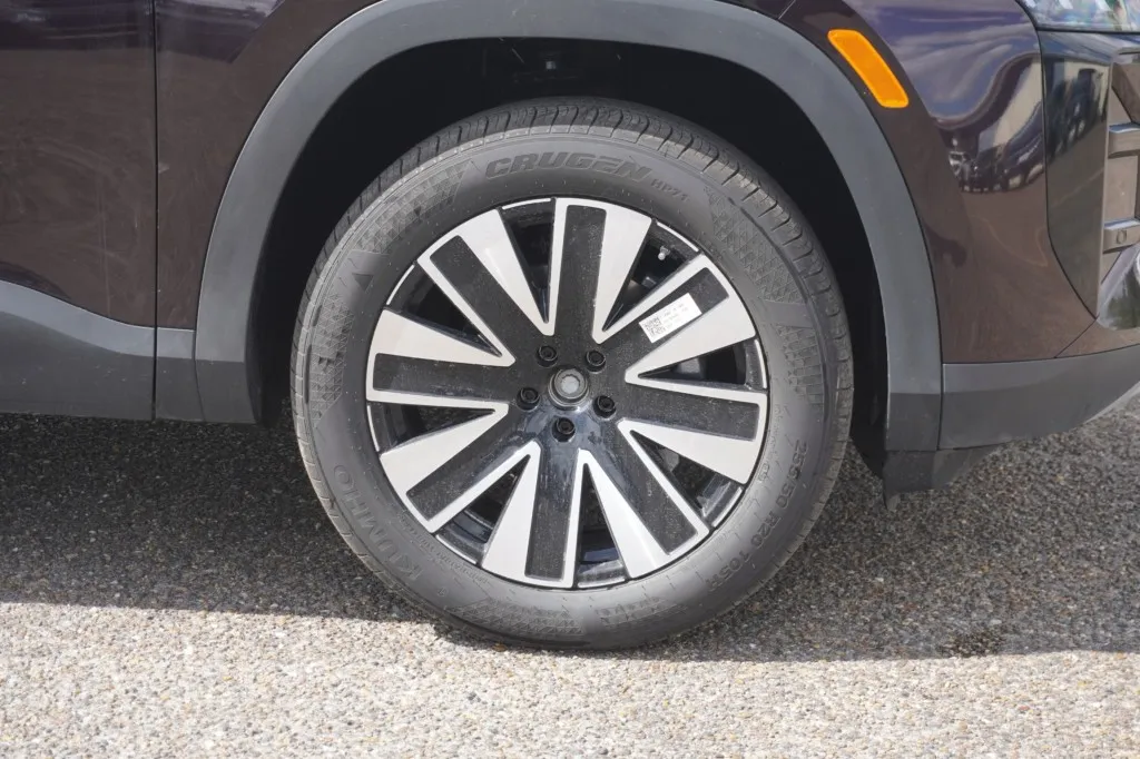 2027 Volkswagen Atlas SE w/Technology