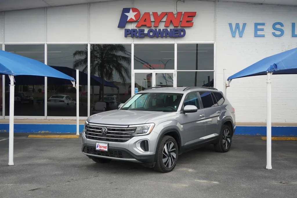 2025 Volkswagen Atlas 2.0T SE w/Technology