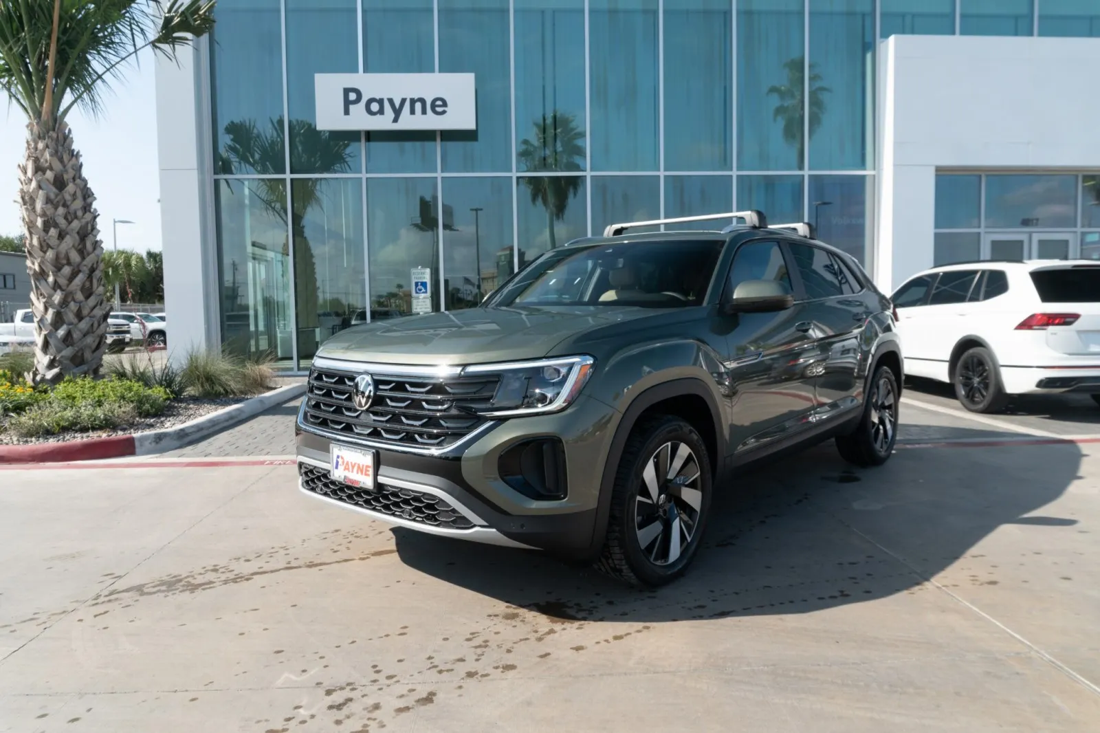 2026 Volkswagen Atlas Cross Sport SE w/Tech's photo