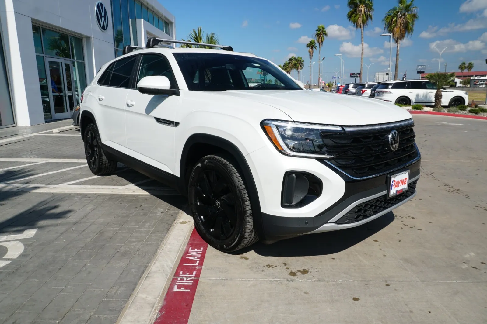 2026 Volkswagen Atlas Cross Sport 2.0T SE w/Technology