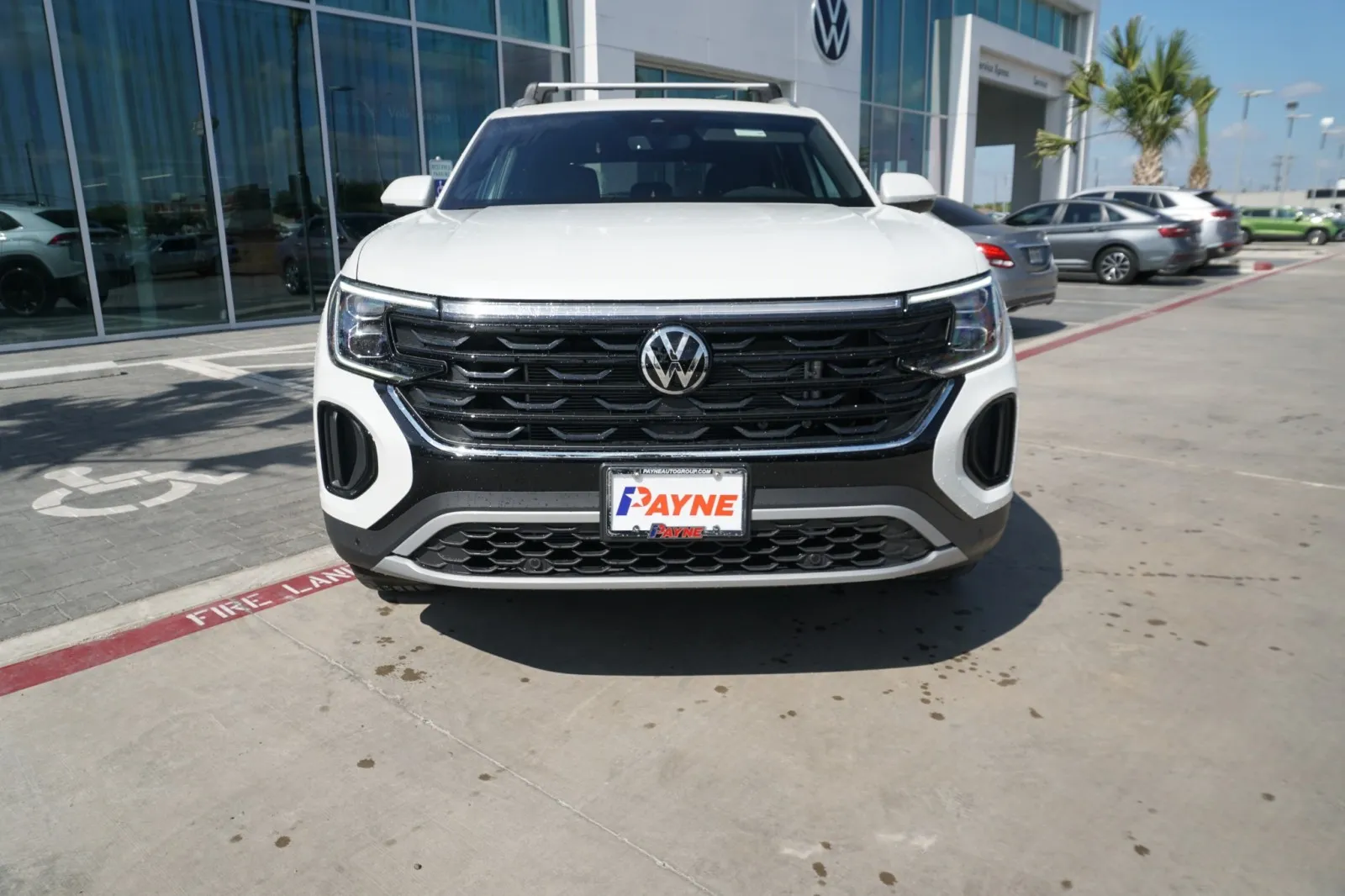 2026 Volkswagen Atlas Cross Sport 2.0T SE w/Technology