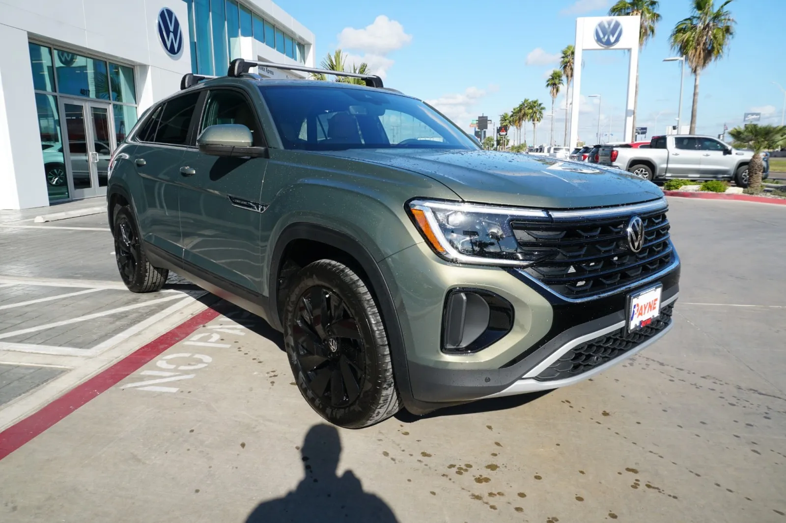 2026 Volkswagen Atlas Cross Sport 2.0T SE w/Technology