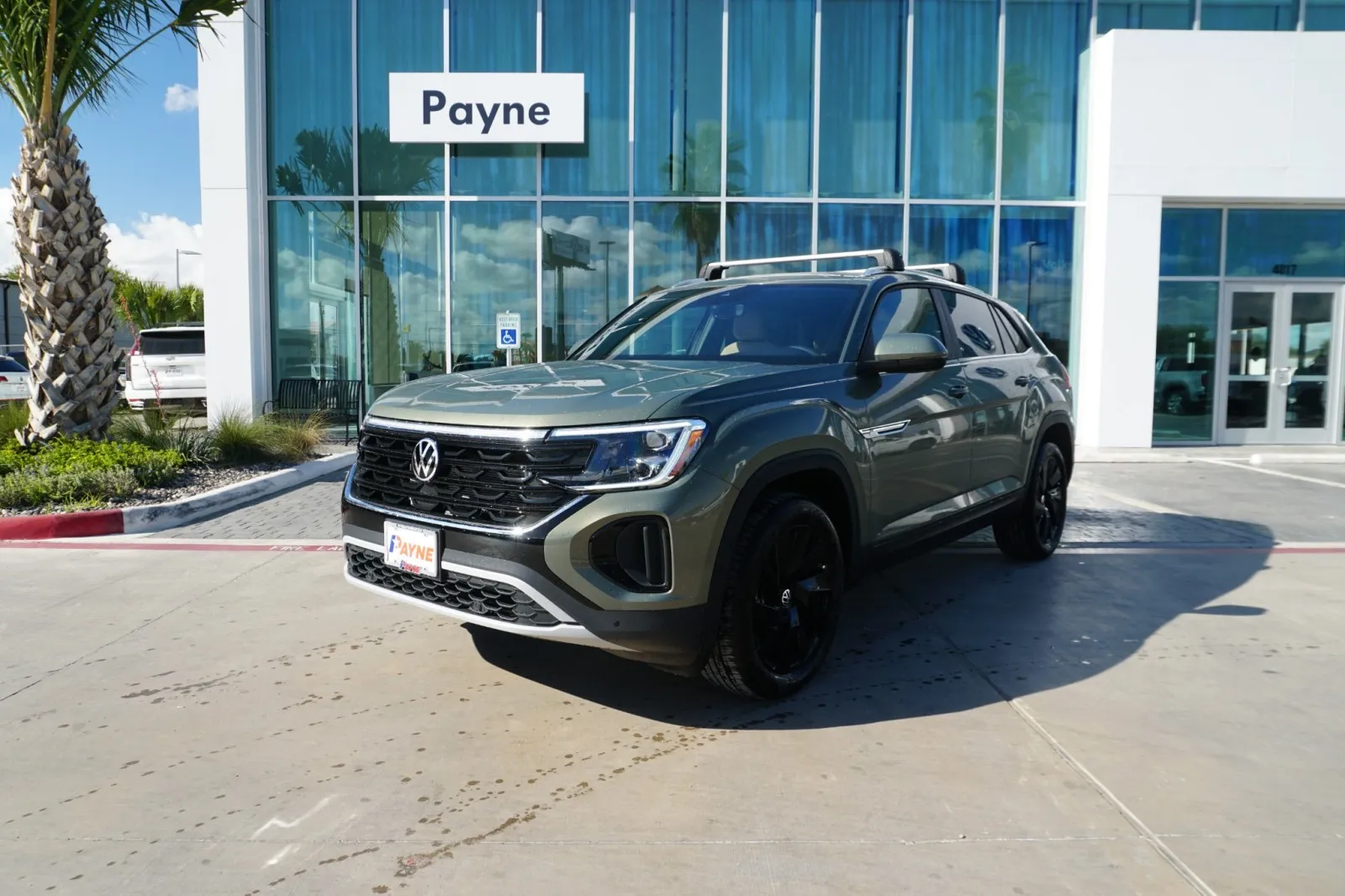 2026 Volkswagen Atlas Cross Sport 2.0T SE w/Technology