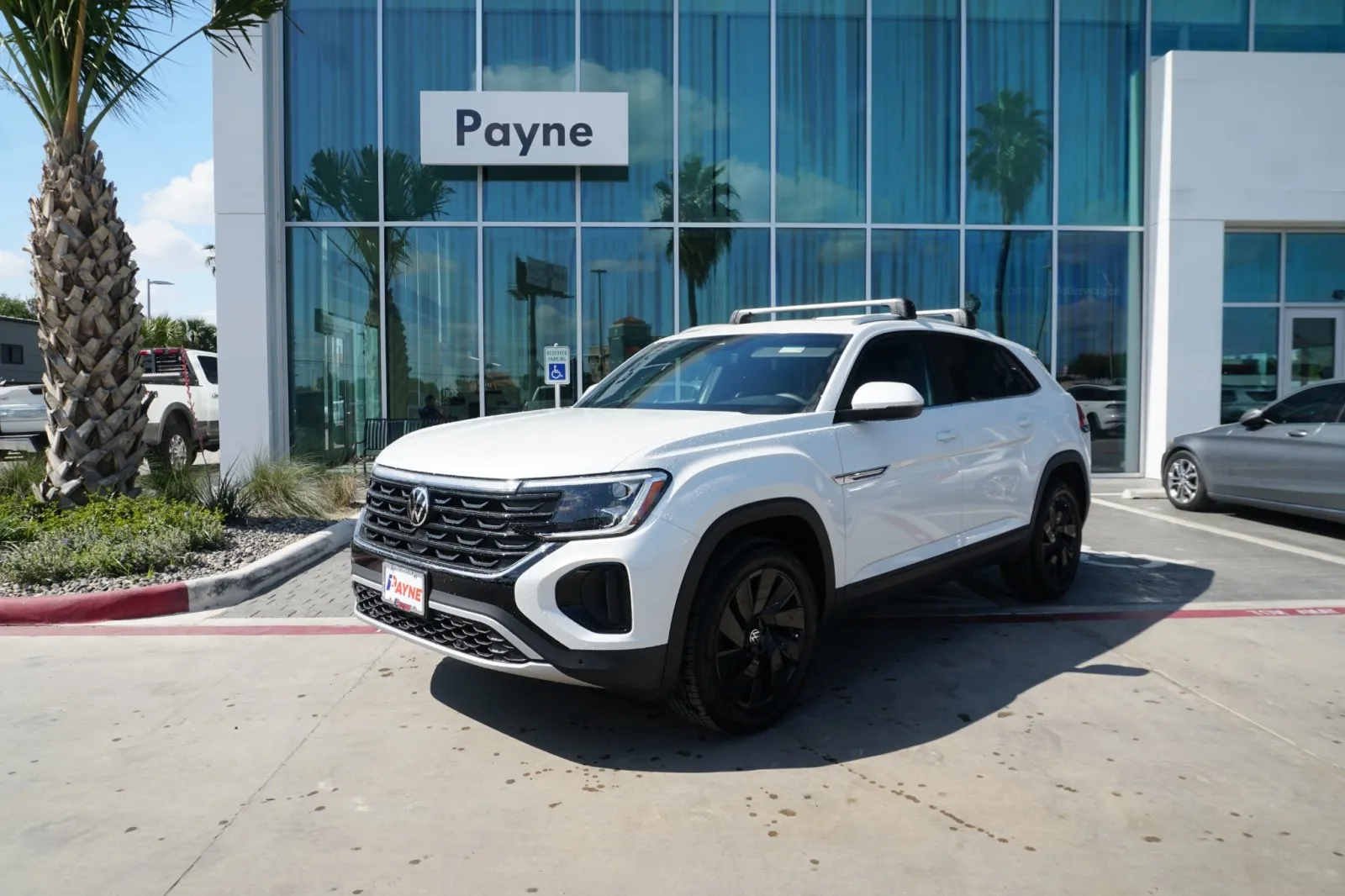 2026 Volkswagen Atlas Cross Sport 2.0T SE w/Technology