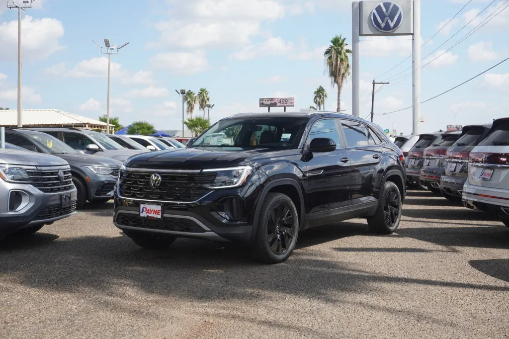 2026 Volkswagen Atlas Cross Sport 2.0T SE w/Technology 2026 Volkswagen Atlas Cross Sport 2.0T SE w/Technology