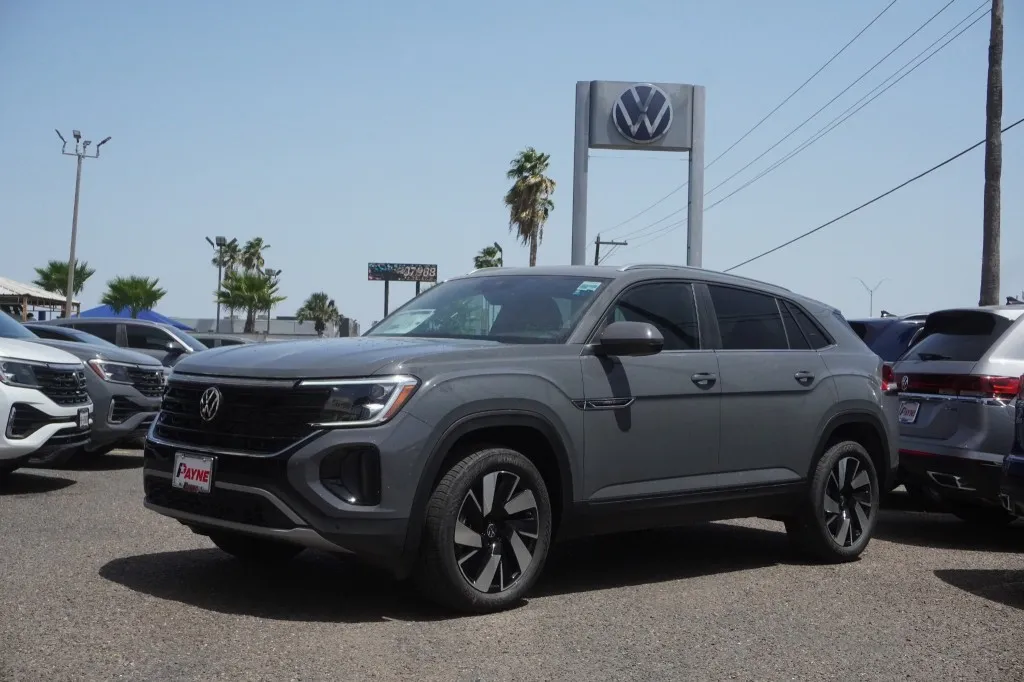 2026 Volkswagen Atlas Cross Sport 2.0T SE w/Technology