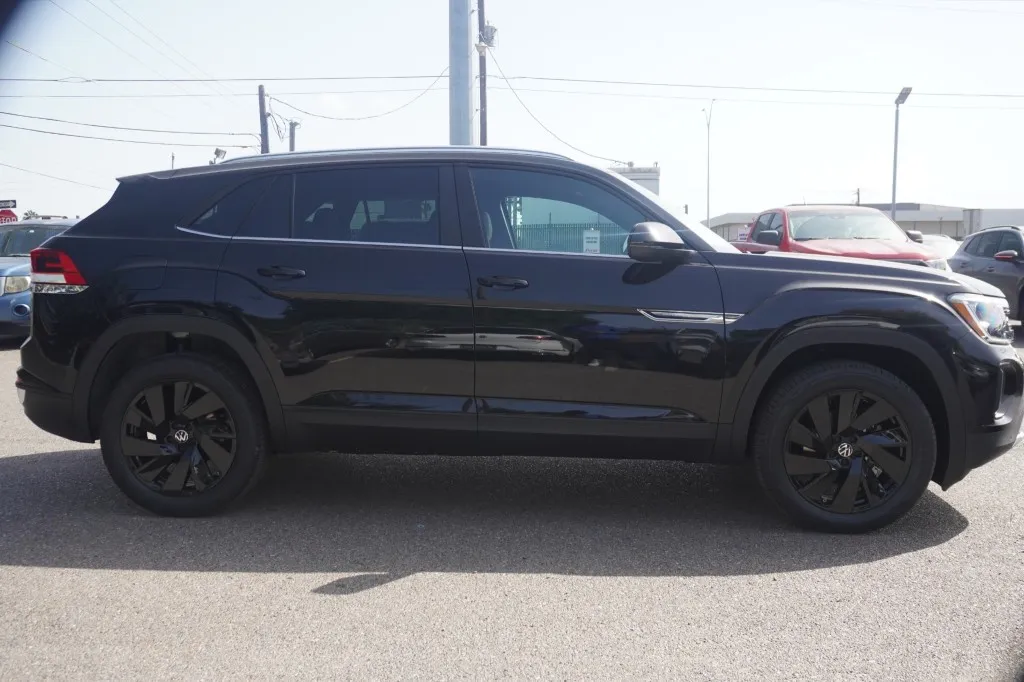 2026 Volkswagen Atlas Cross Sport 2.0T SE w/Technology 2026 Volkswagen Atlas Cross Sport 2.0T SE w/Technology