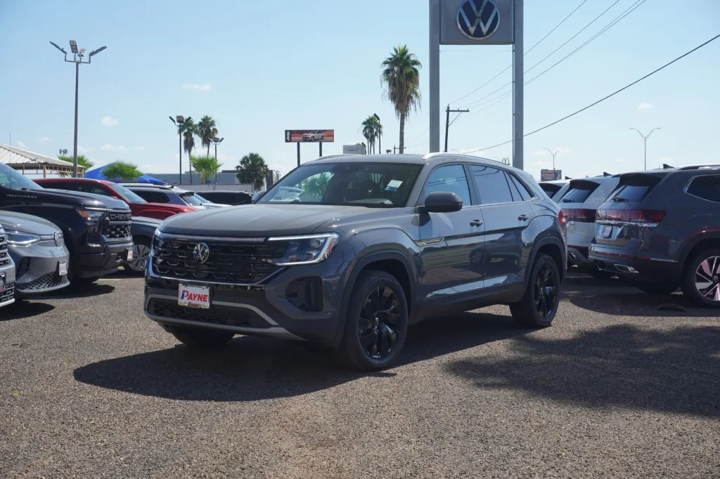 2026 Volkswagen Atlas Cross Sport 2.0T SE w/Technology