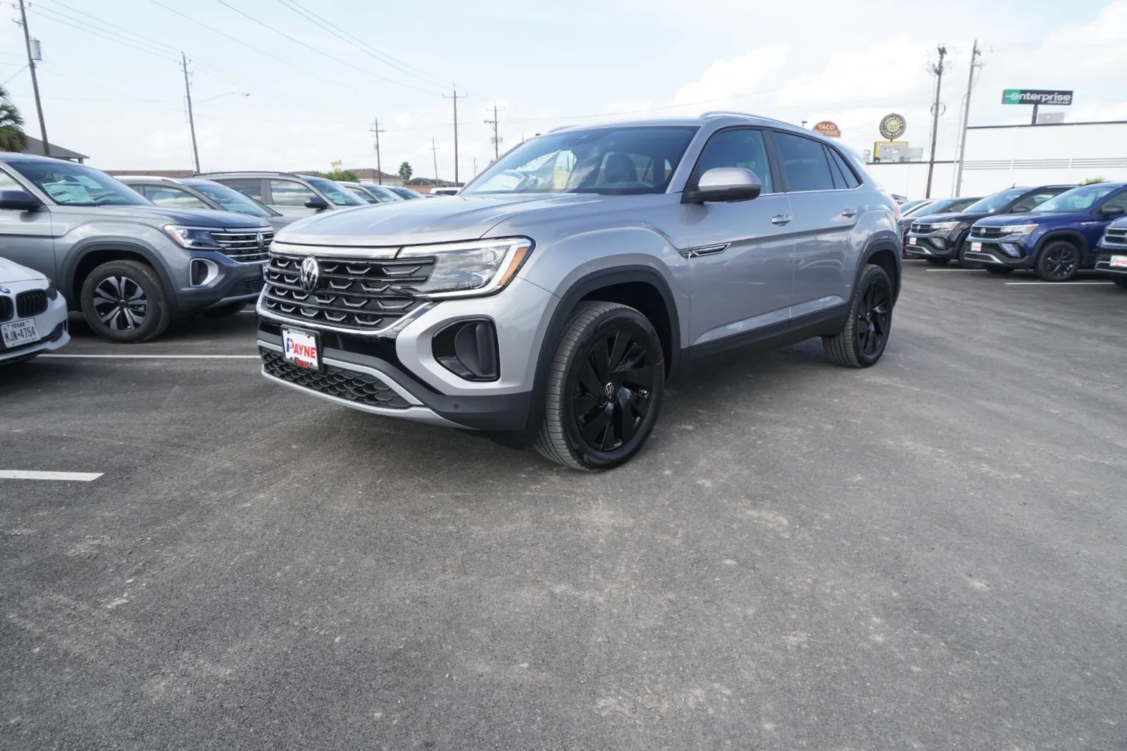 2025 Volkswagen Atlas Cross Sport 2.0T SE w/Technology