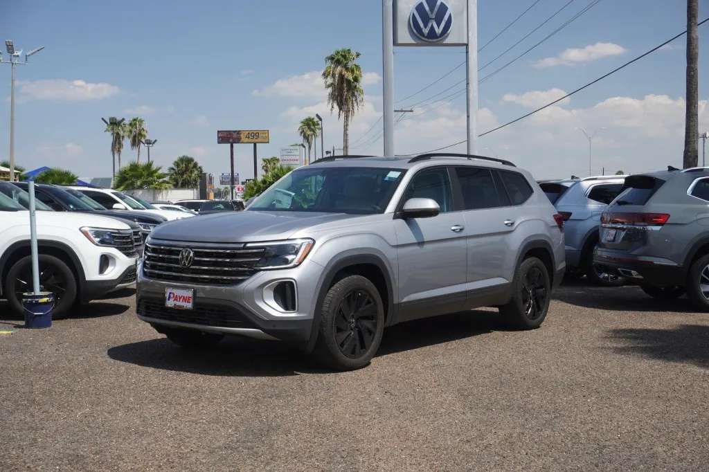 2026 Volkswagen Atlas 2.0T SE w/Technology