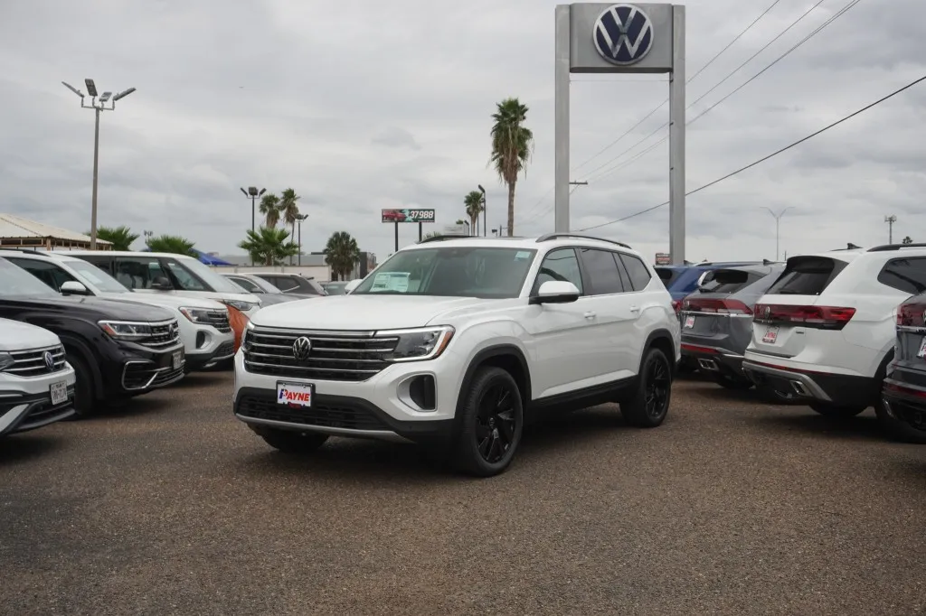 2026 Volkswagen Atlas 2.0T SE w/Technology