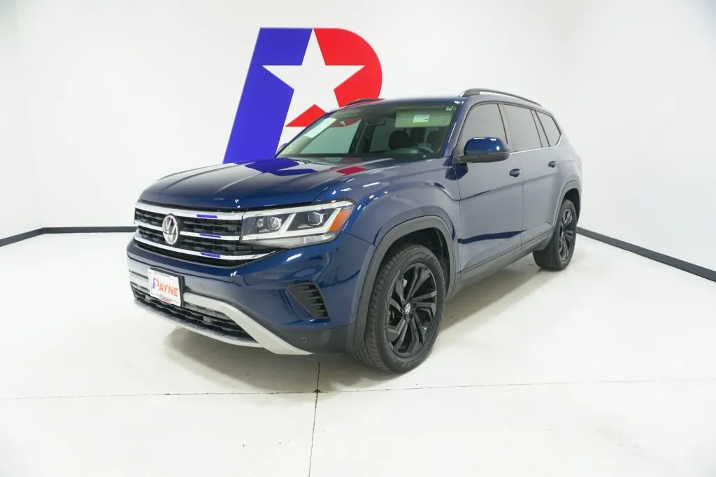 2022 Volkswagen Atlas 3.6L V6 SE w/Technology