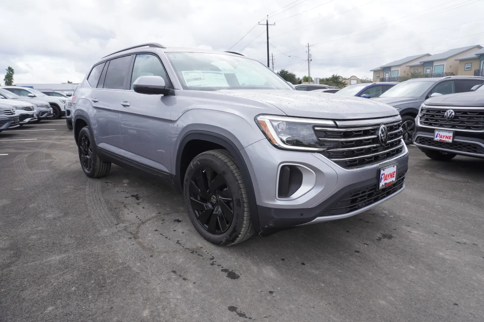 2025 Volkswagen Atlas 2.0T SE w/Technology