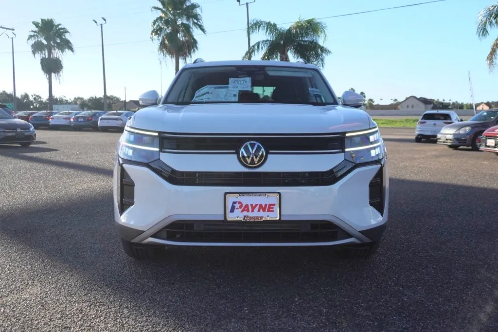 2027 Volkswagen Atlas SE w/Technology