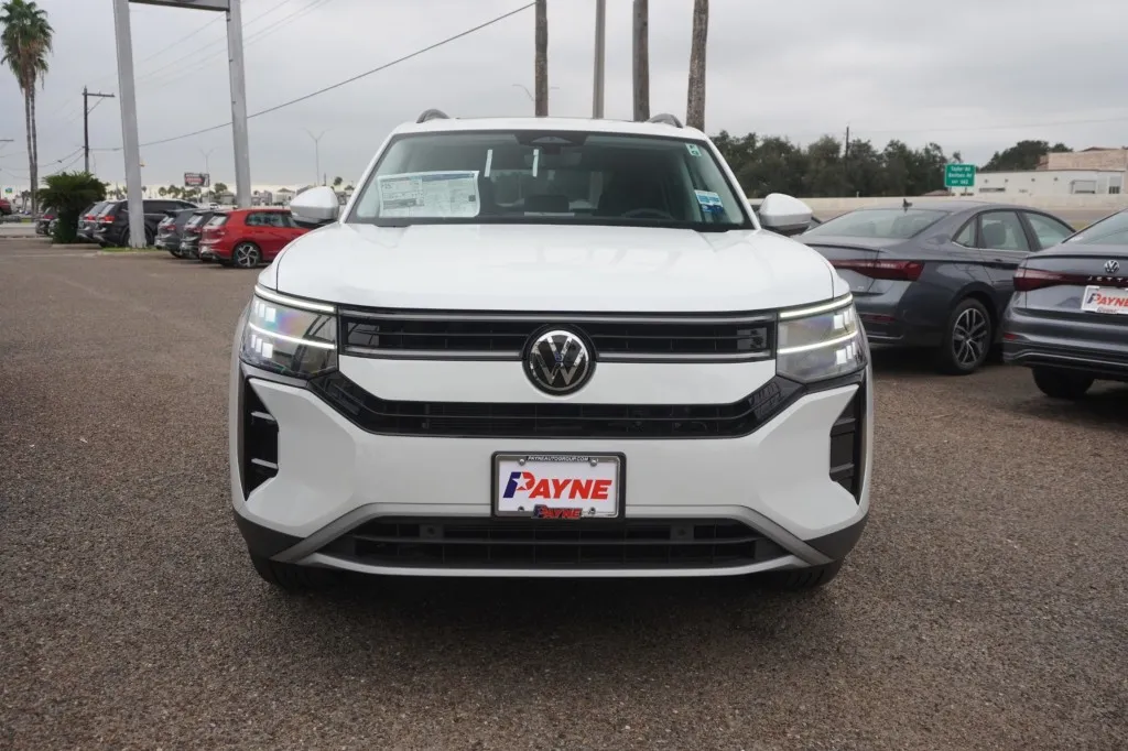 2027 Volkswagen Atlas SE w/Technology