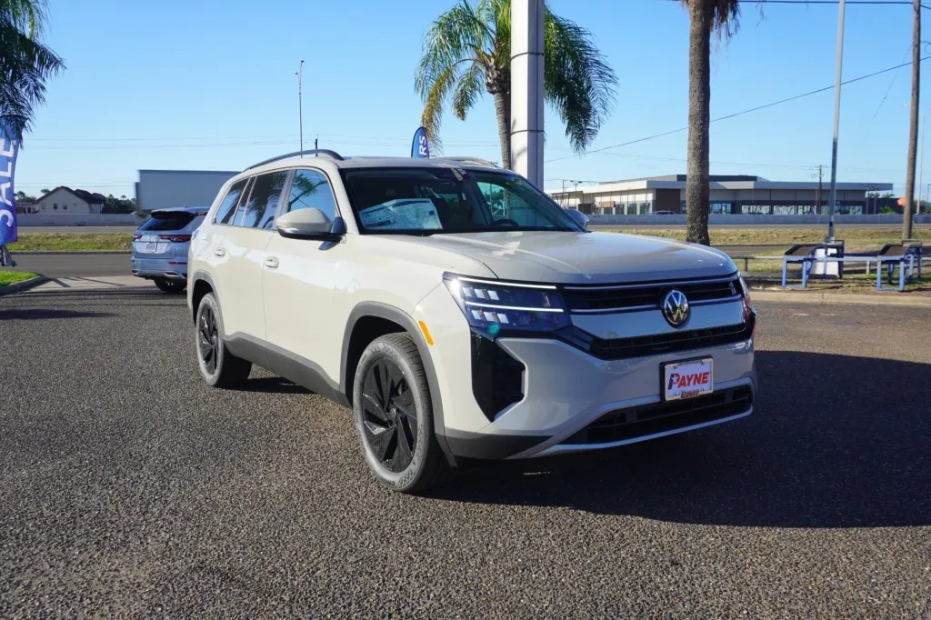 2027 Volkswagen Atlas SE w/Technology