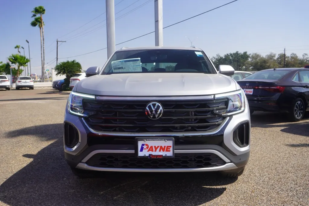 2026 Volkswagen Atlas Cross Sport 2.0T SE w/Technology 2026 Volkswagen Atlas Cross Sport 2.0T SE w/Technology